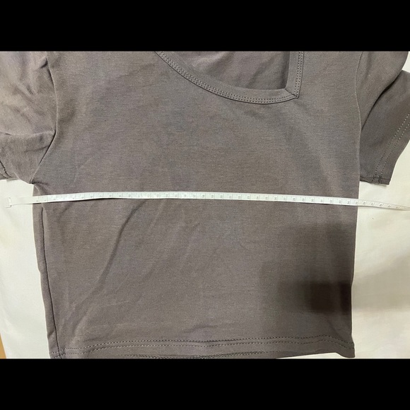 Gray cropped t-shirt - Picture 6 of 7